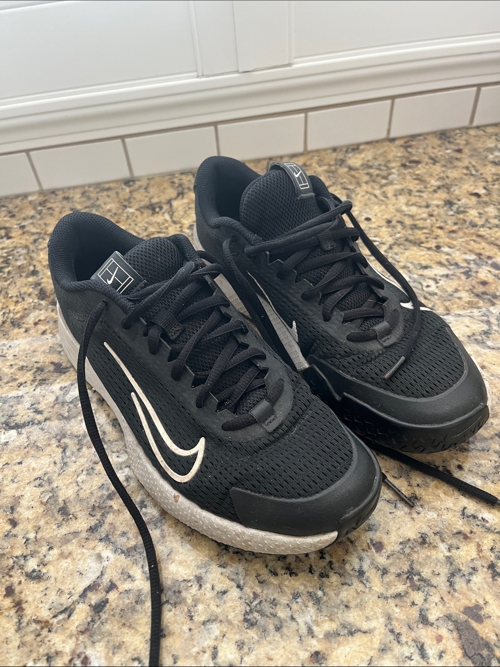 Nike Black and White Athletic Running Shoes